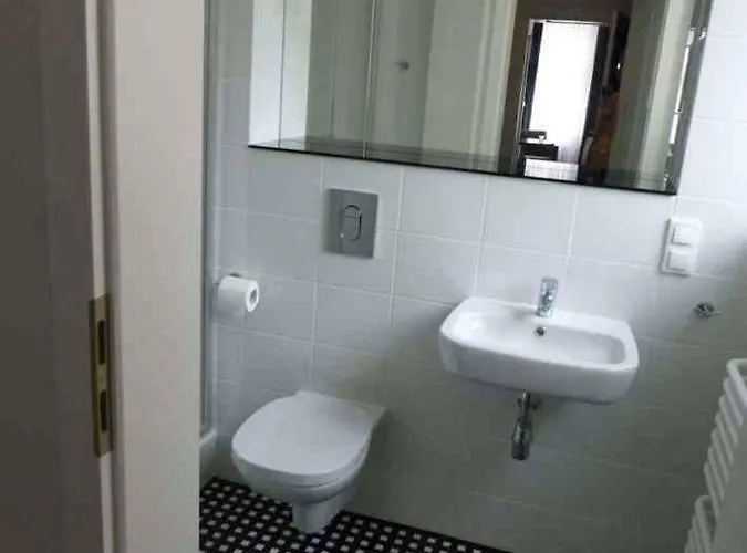 7 Mtp Quarto em Acomodações Particulares *